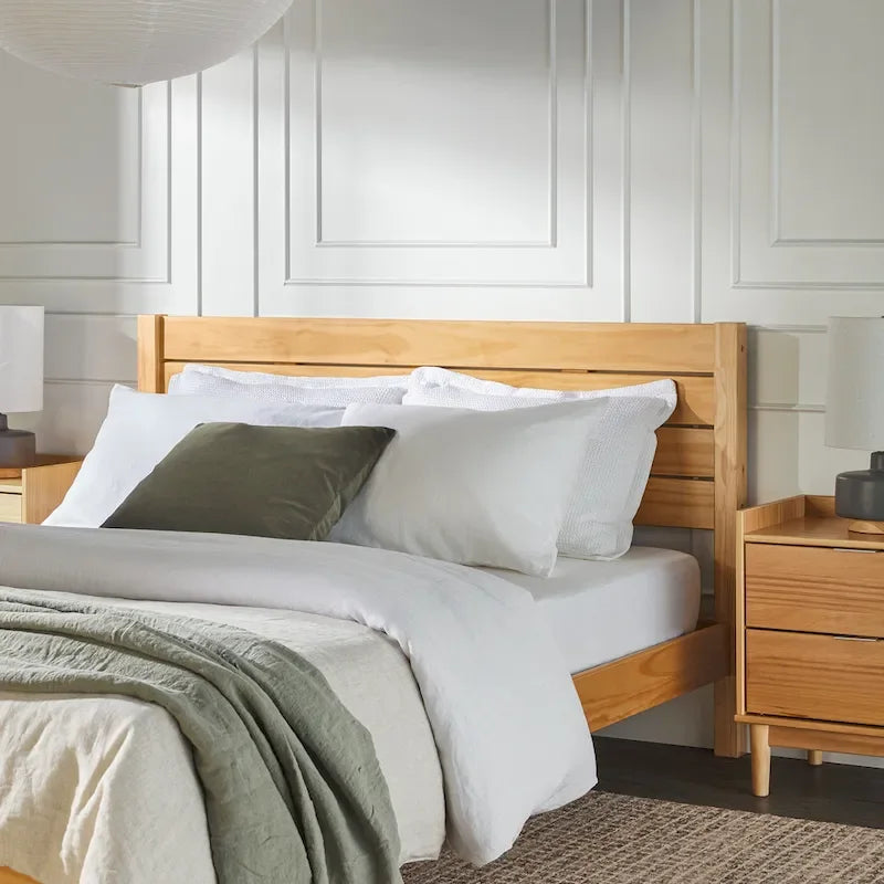 Middlebrook Designs Minimalist Queen Bedframe