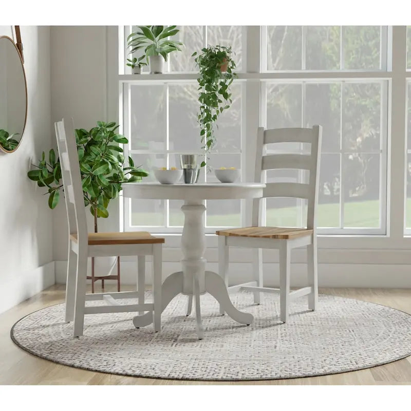 Carolina Living Fairview 30 Round Pedestal Dining Table